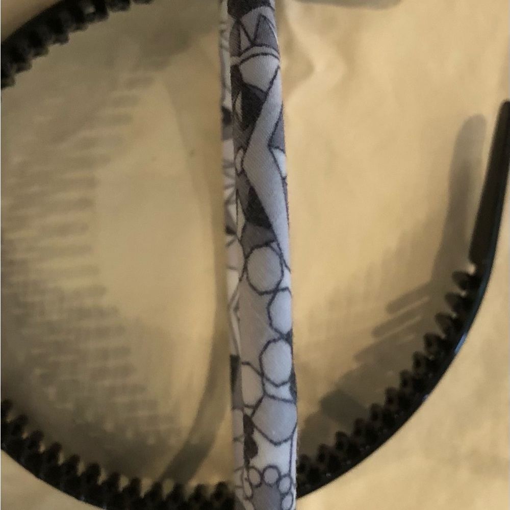 Hairbands - Picture 4 of 7